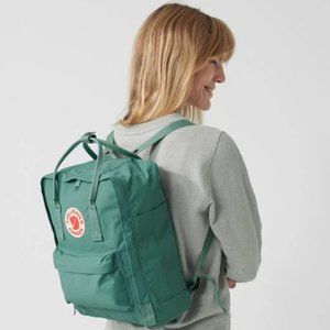 Fjallraven Classic Kånken Backpack